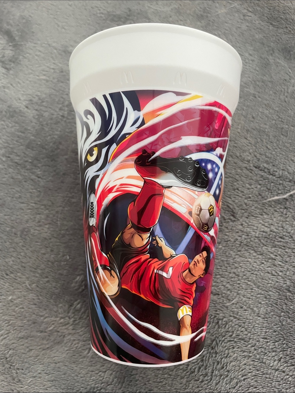 NWOT McDonald’s 2026 FIFA World Cup Drinking Cup Collectible SON